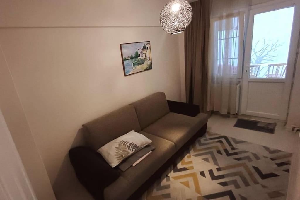 Ferienwohnung 3+1 , Historical Elevator, Warm House Next To Sea Izmir Exterior foto