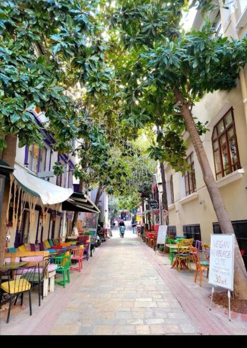 Ferienwohnung 3+1 , Historical Elevator, Warm House Next To Sea Izmir Exterior foto
